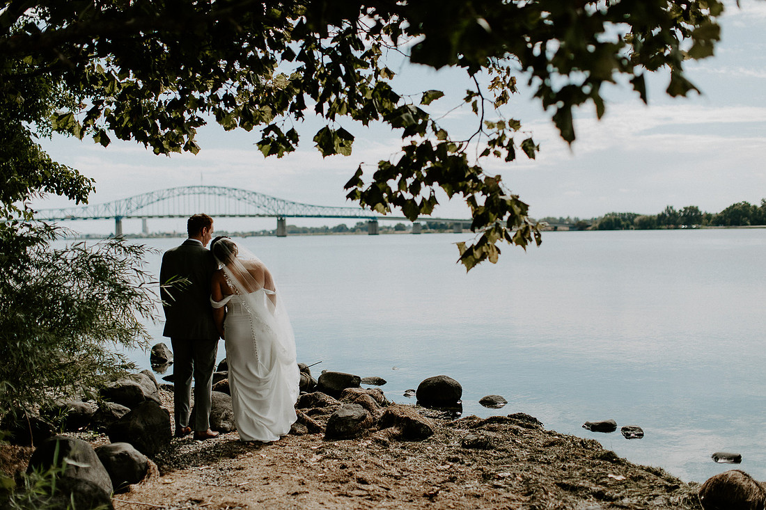 Hayden & Moira Wedding - Pasco, Washington | Columbia River | Wedding Photographer